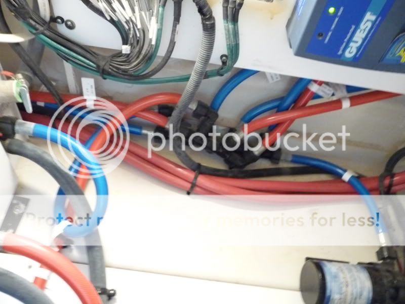 Fresh Water tubing size Club Sea Ray